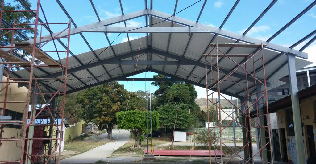 SIECO
Sistemas Eléctricos Comerciales - Estructuras y Montajes
